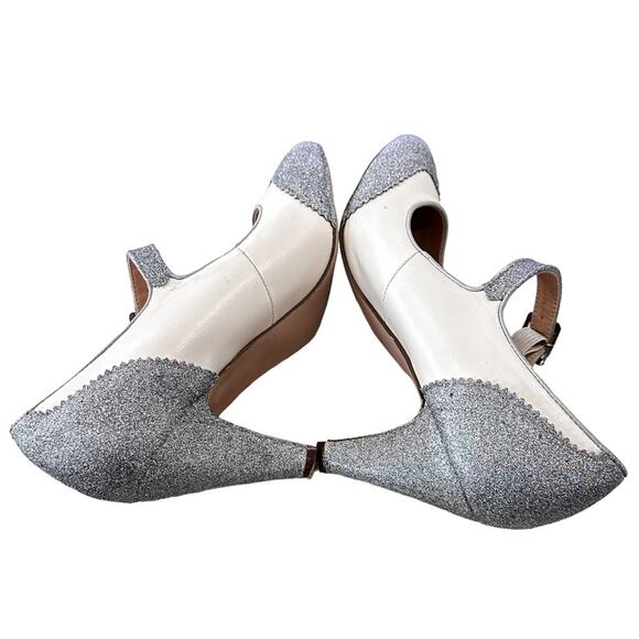 J Adams Mary Jane pumps heels shoes light pink and sparkly texture  gray. Size 8 - Picture 6 of 8